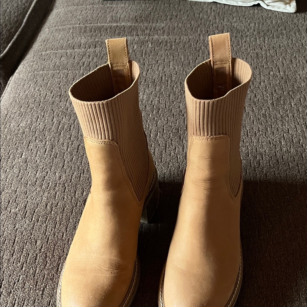 Steve Madden Tan Ankle Boots